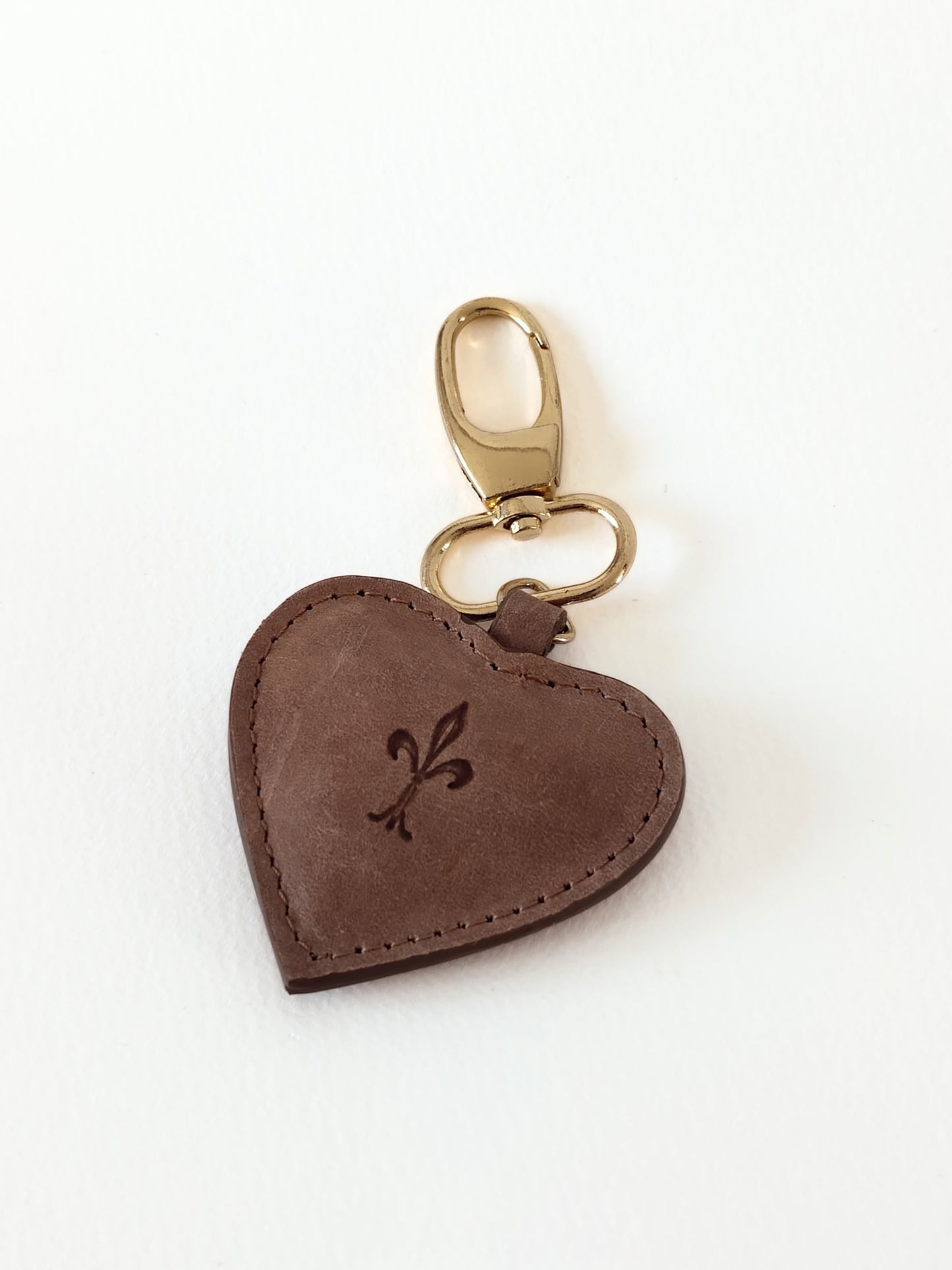 Porte-clés Cœur en Chutes de cuir, Coloris au choix