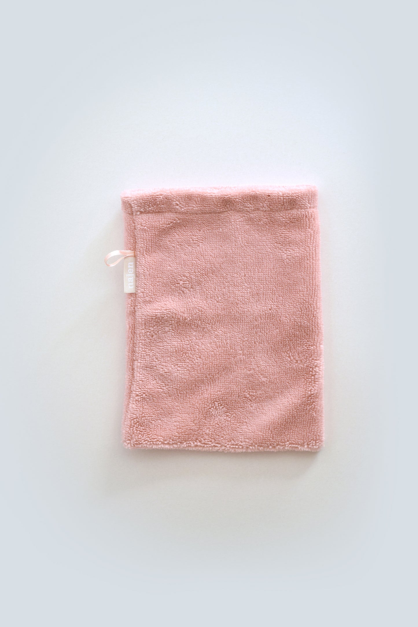 Gant à démaquiller en bambou bio, col rose