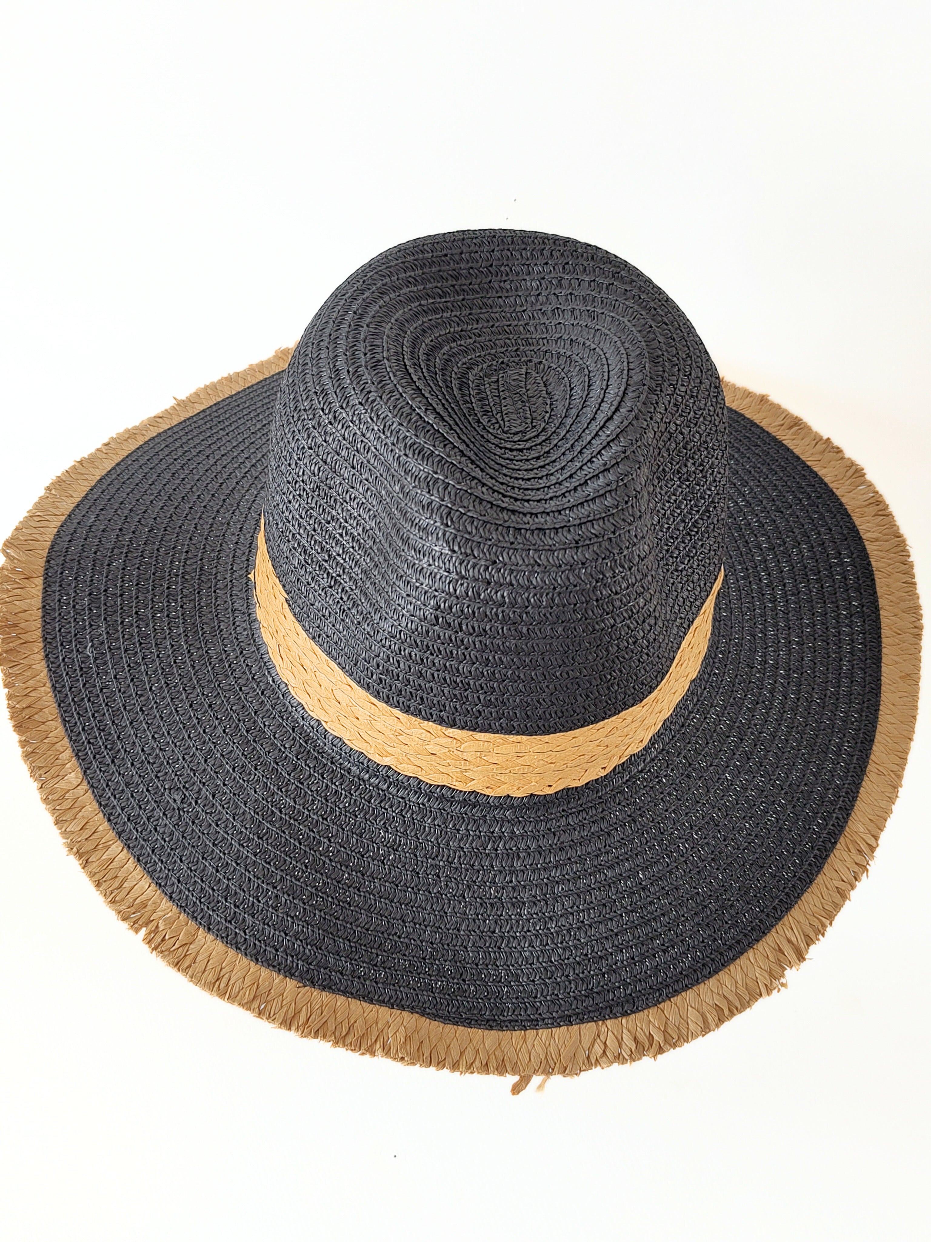 Chapeau en Paille – Noir