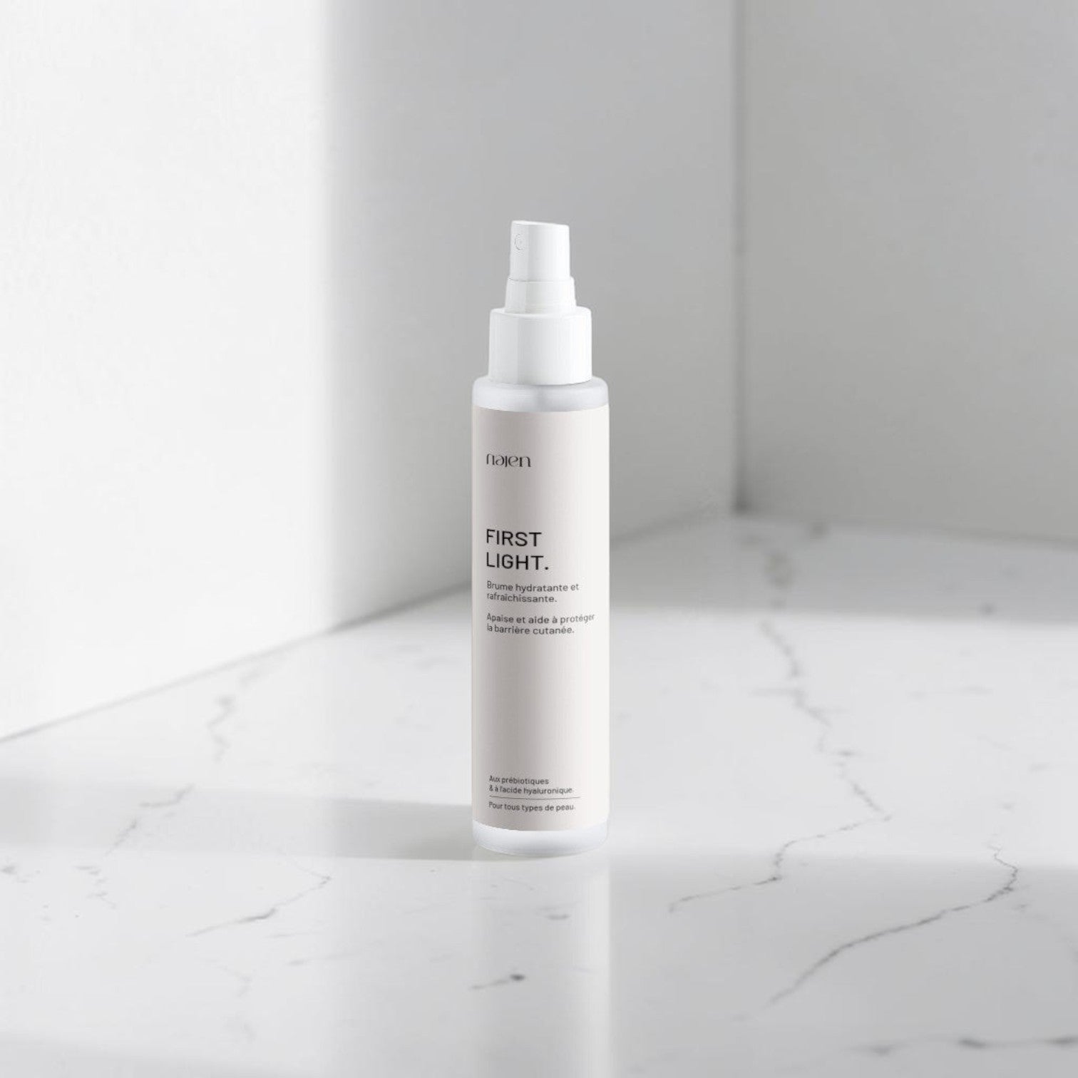 First Light. | Brume Prébiotiques Hydratation & Barrière Cutanée