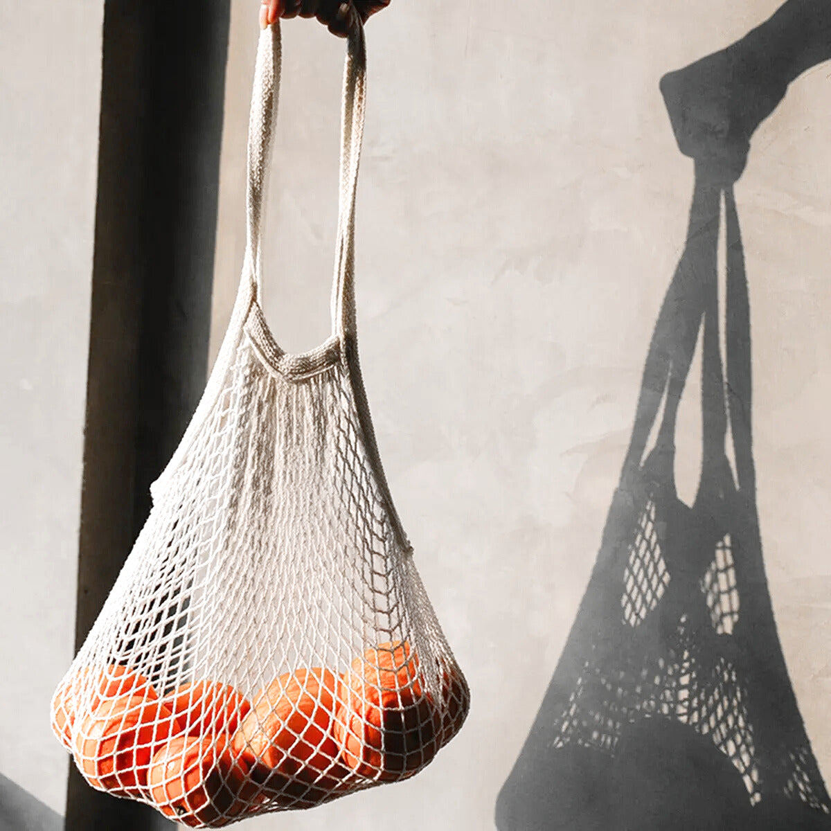 Sac Filet en Coton Noir – Porté Épaule