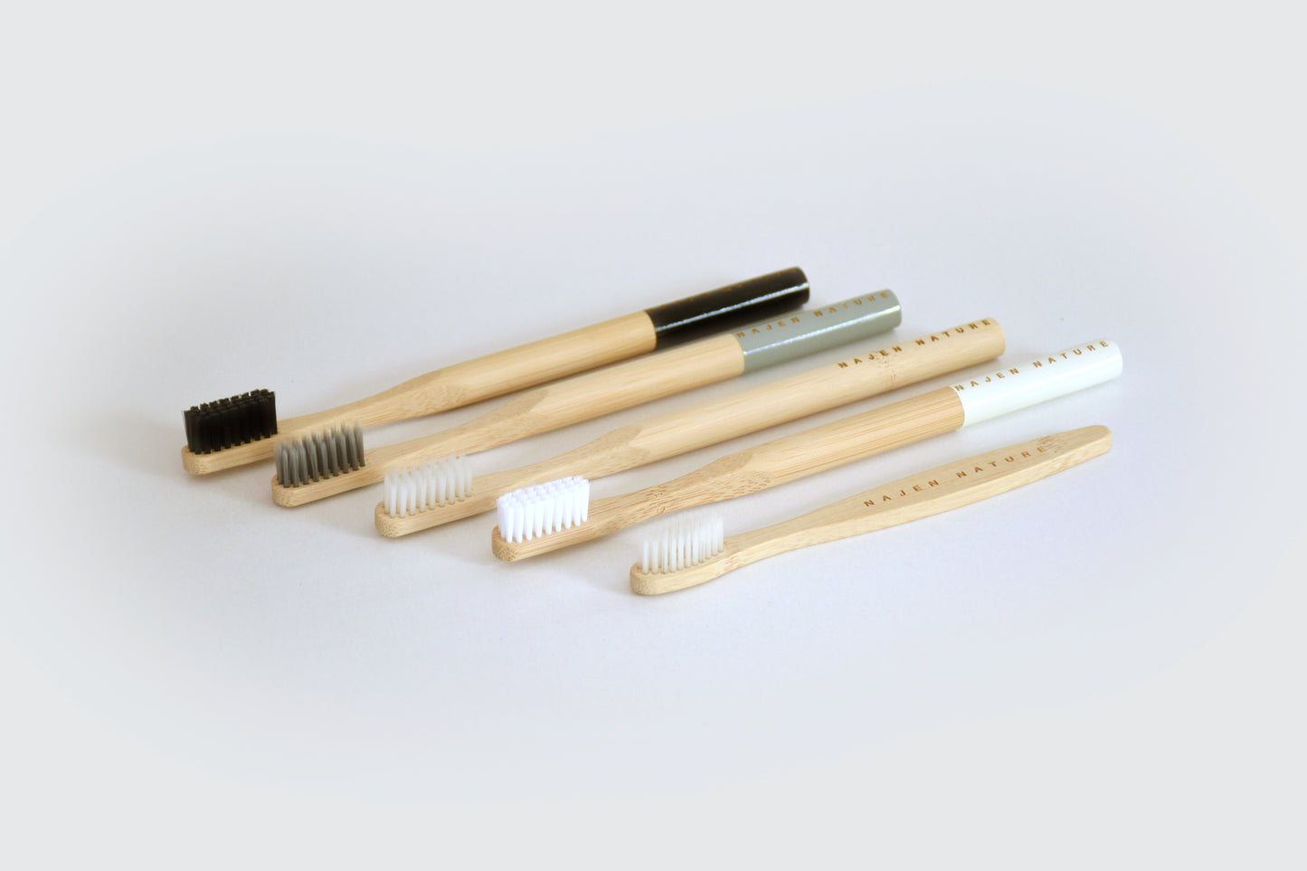Brosse à dents en bois à l'unité, 4 coloris au choix