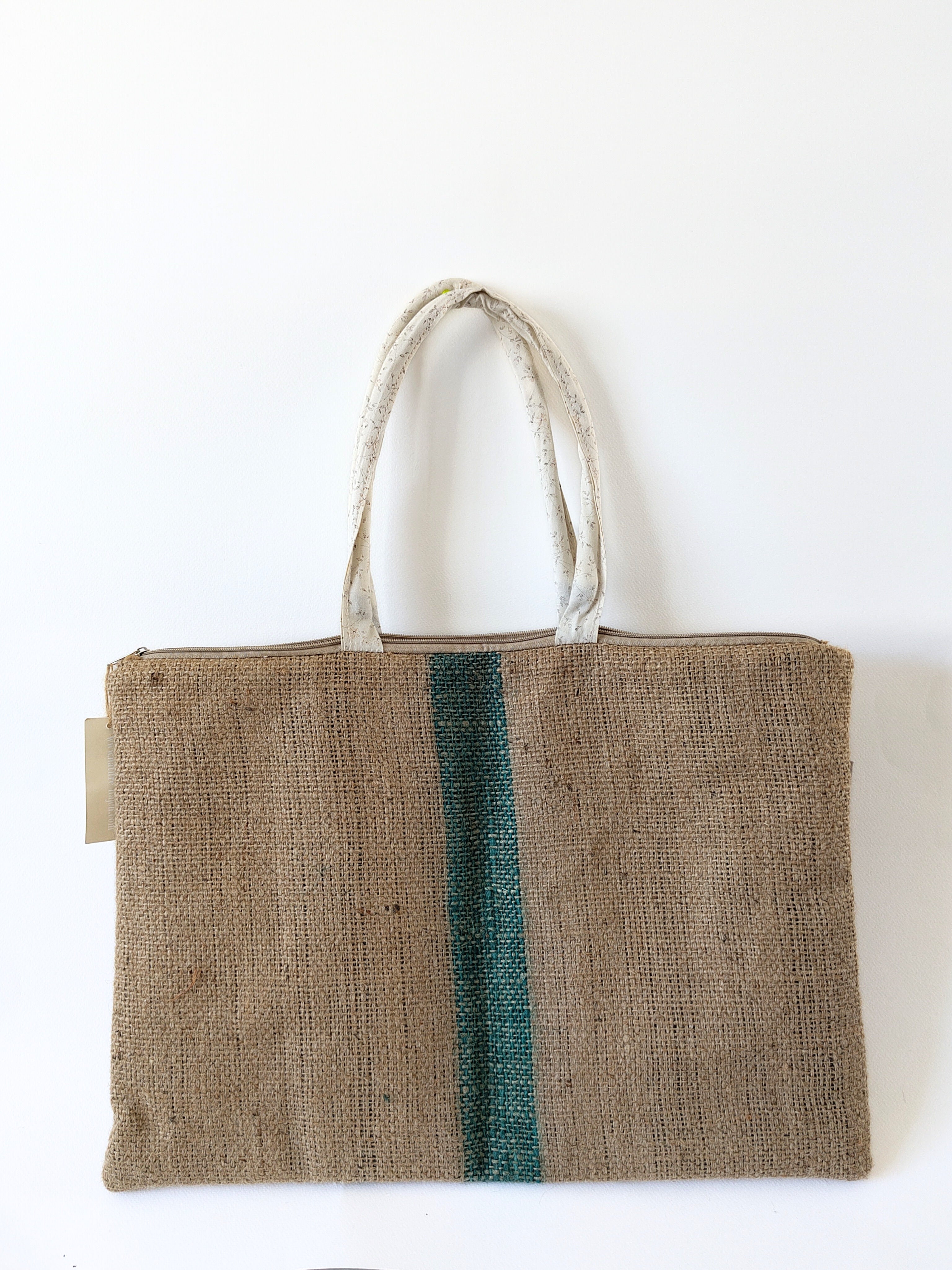 Le Sac Café – Lignes Simples, Âme Voyageuse 4