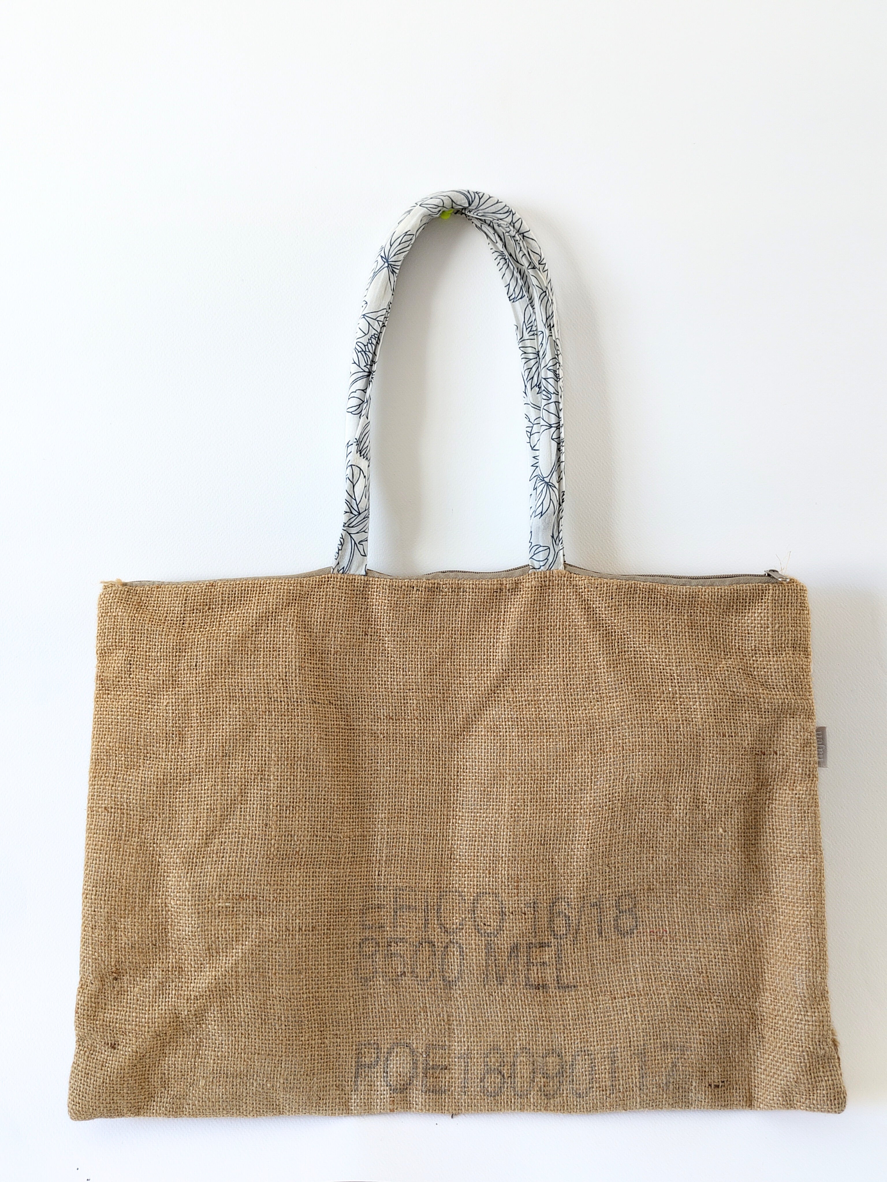 Le Sac Café – Lignes Simples, Âme Voyageuse 5